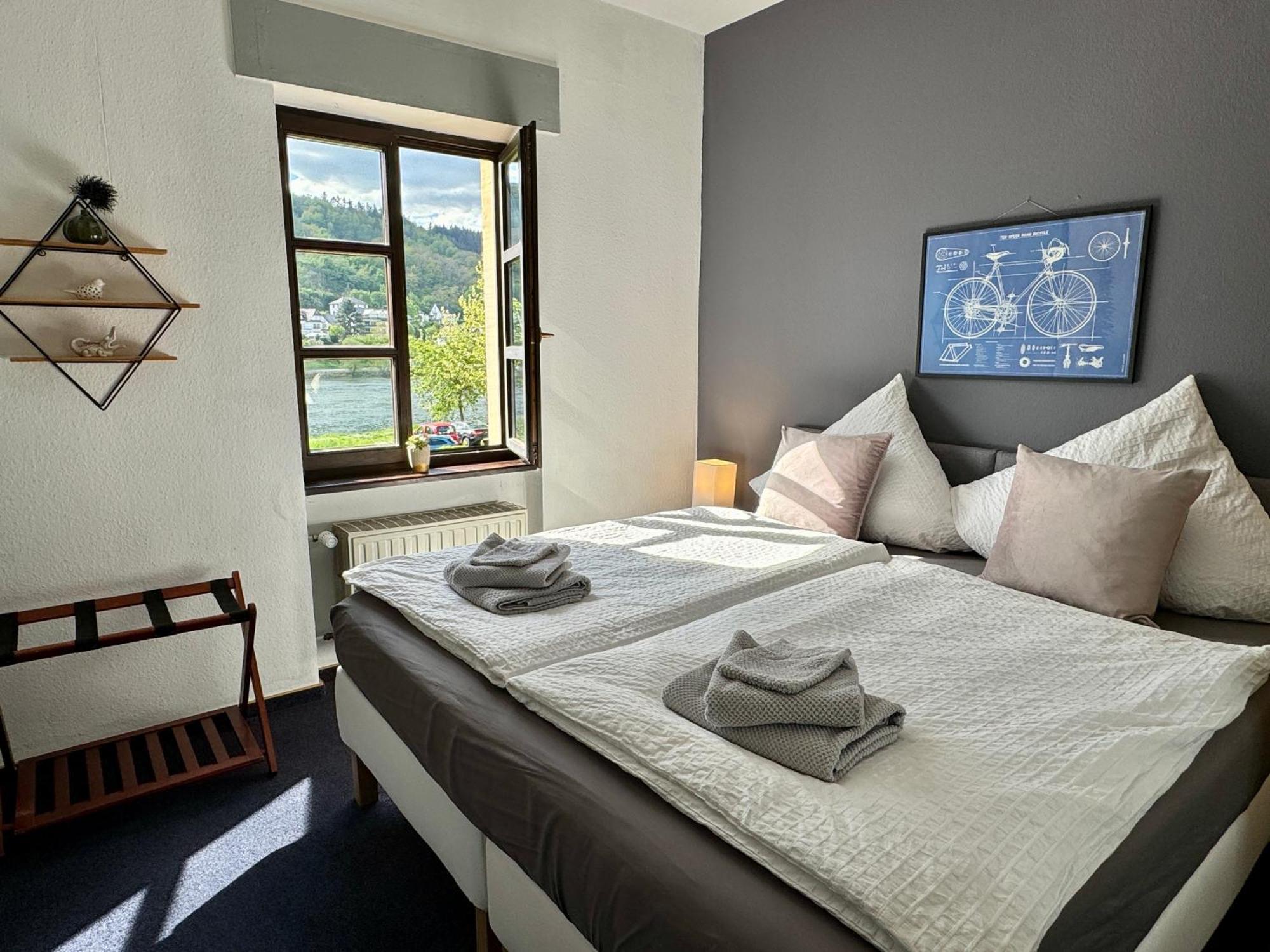 Ferienhaus Am Moselradweg Zell an der Mosel Bagian luar foto